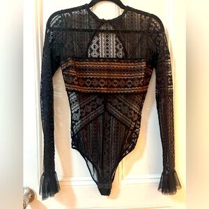 Thistle and Spire lace long sleeve ruffle bodysuit